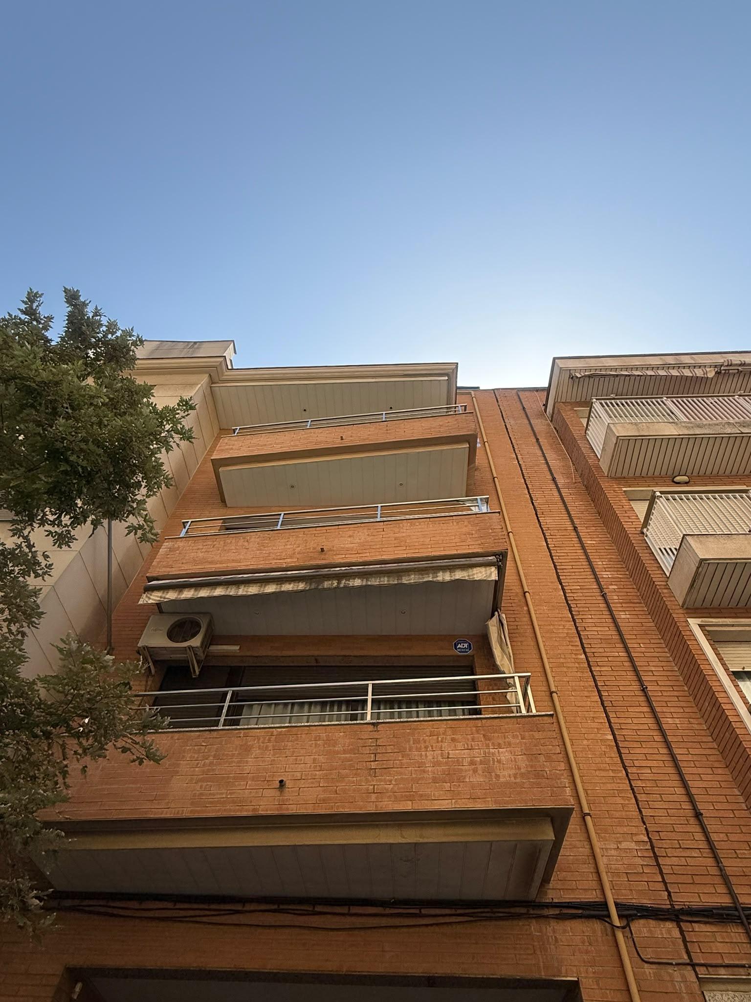 Imagen 5 Parking Coche en venta en Hospitalet De Llobregat L´ / A 5 minutos de la plaza del ayunt...