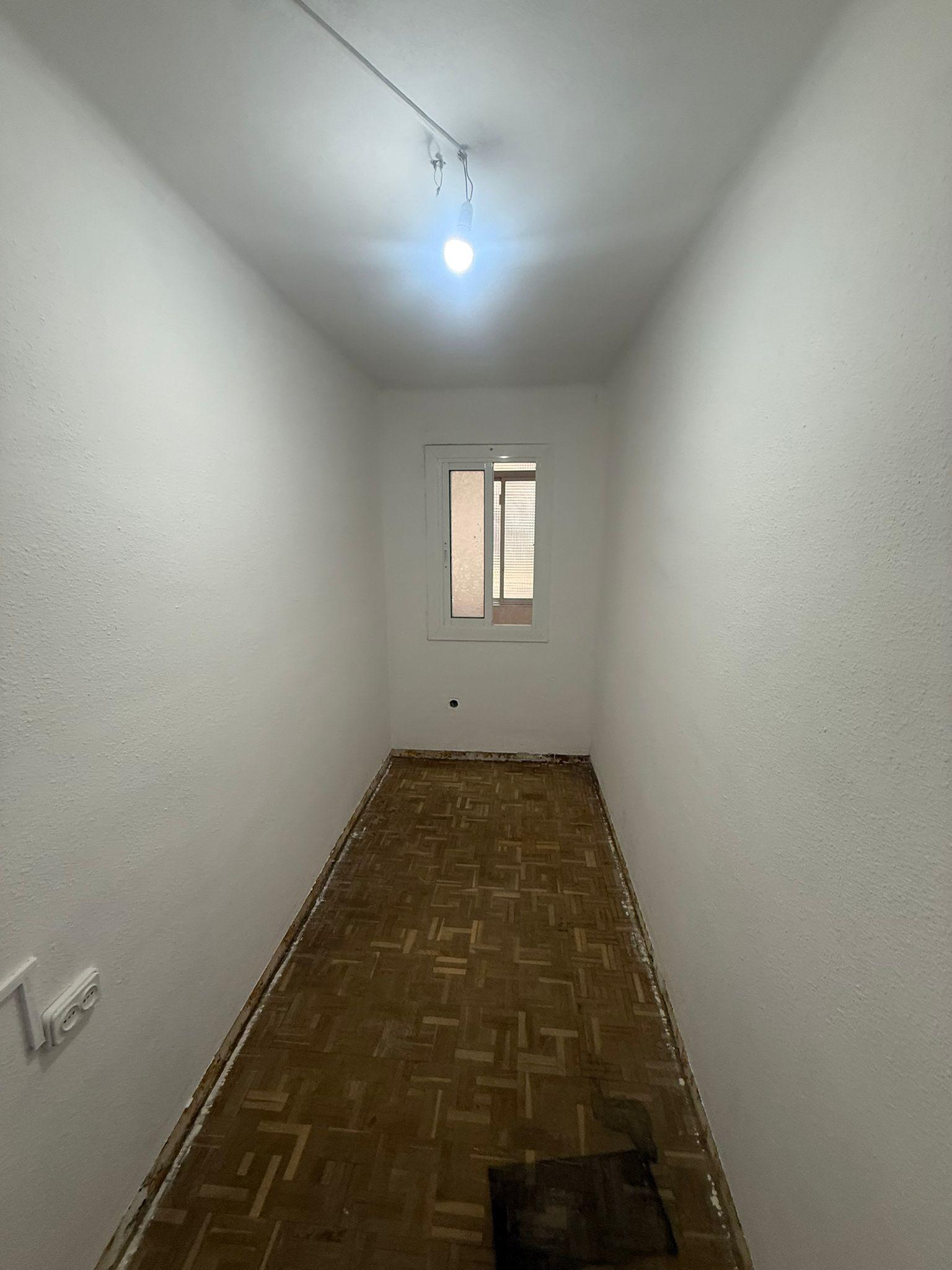 Imagen 6 Piso en venta en Hospitalet De Llobregat L´ / A solo 8 minutos del mercado de Collblanc