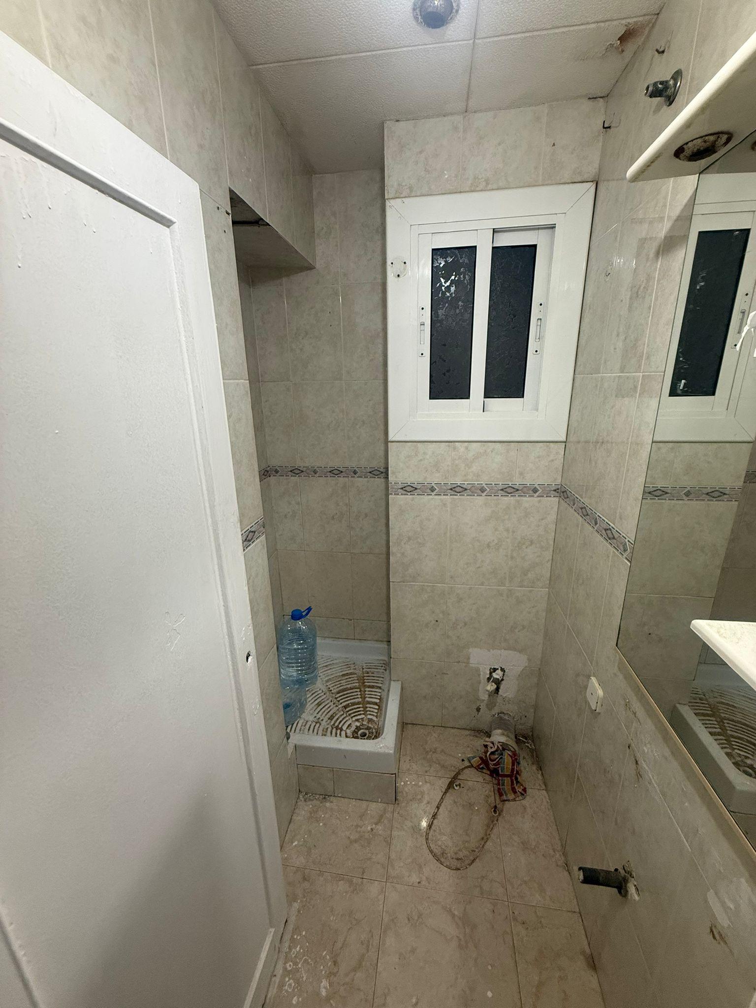 Imagen 7 Piso en venta en Hospitalet De Llobregat L´ / A solo 8 minutos del mercado de Collblanc