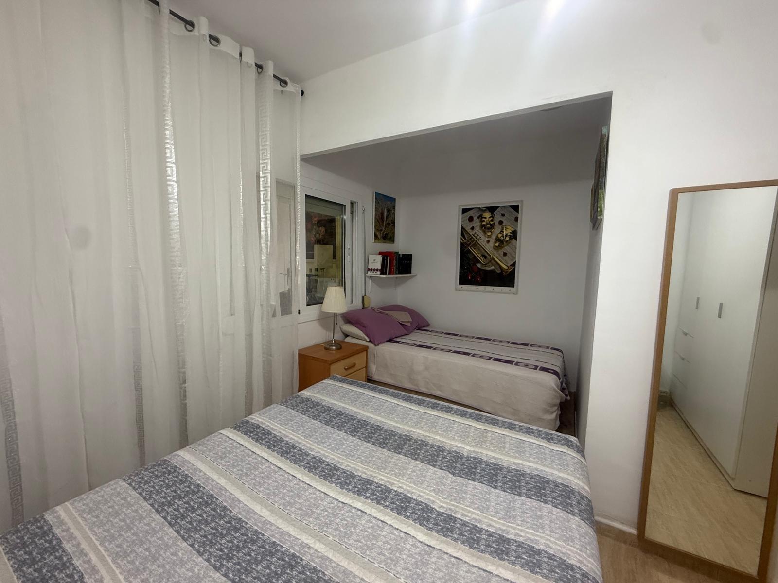 Imagen 12 Piso en venta en Esplugues De Llobregat / A 10 minutos hasta el C.C finestrelles