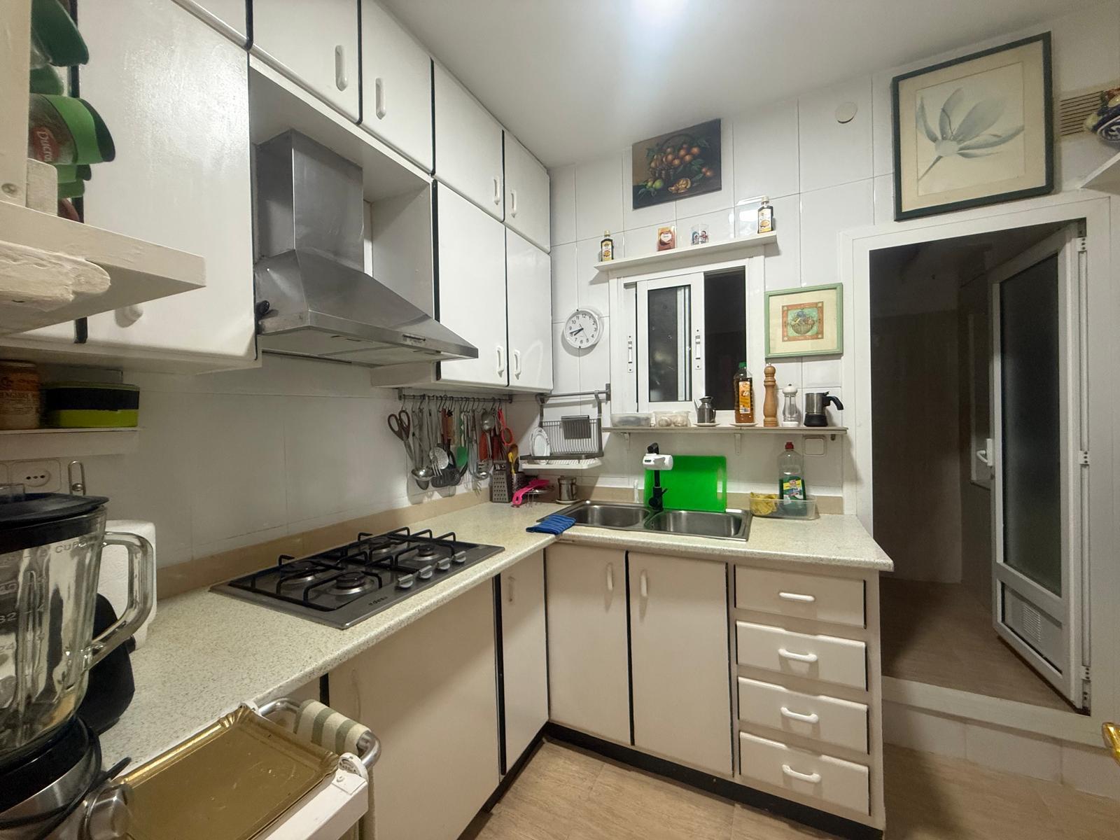 Imagen 15 Piso en venta en Esplugues De Llobregat / A 10 minutos hasta el C.C finestrelles