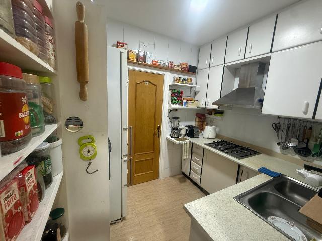 Imagen 16 Inmueble 305683 - Piso en venta en Esplugues De Llobregat / A 10 minutos hasta el C.C finestrelles
