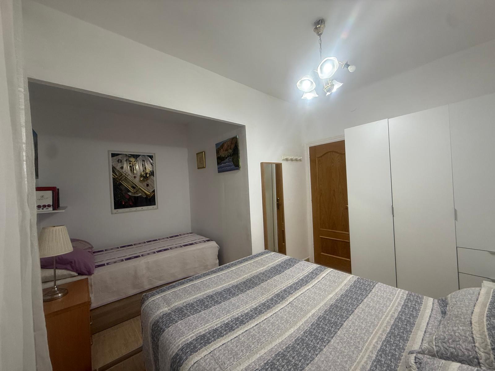 Imagen 11 Piso en venta en Esplugues De Llobregat / A 10 minutos hasta el C.C finestrelles