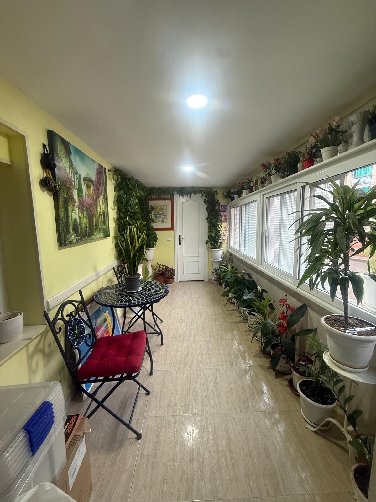 Imagen 5 Piso en venta en Esplugues De Llobregat / A 10 minutos hasta el C.C finestrelles