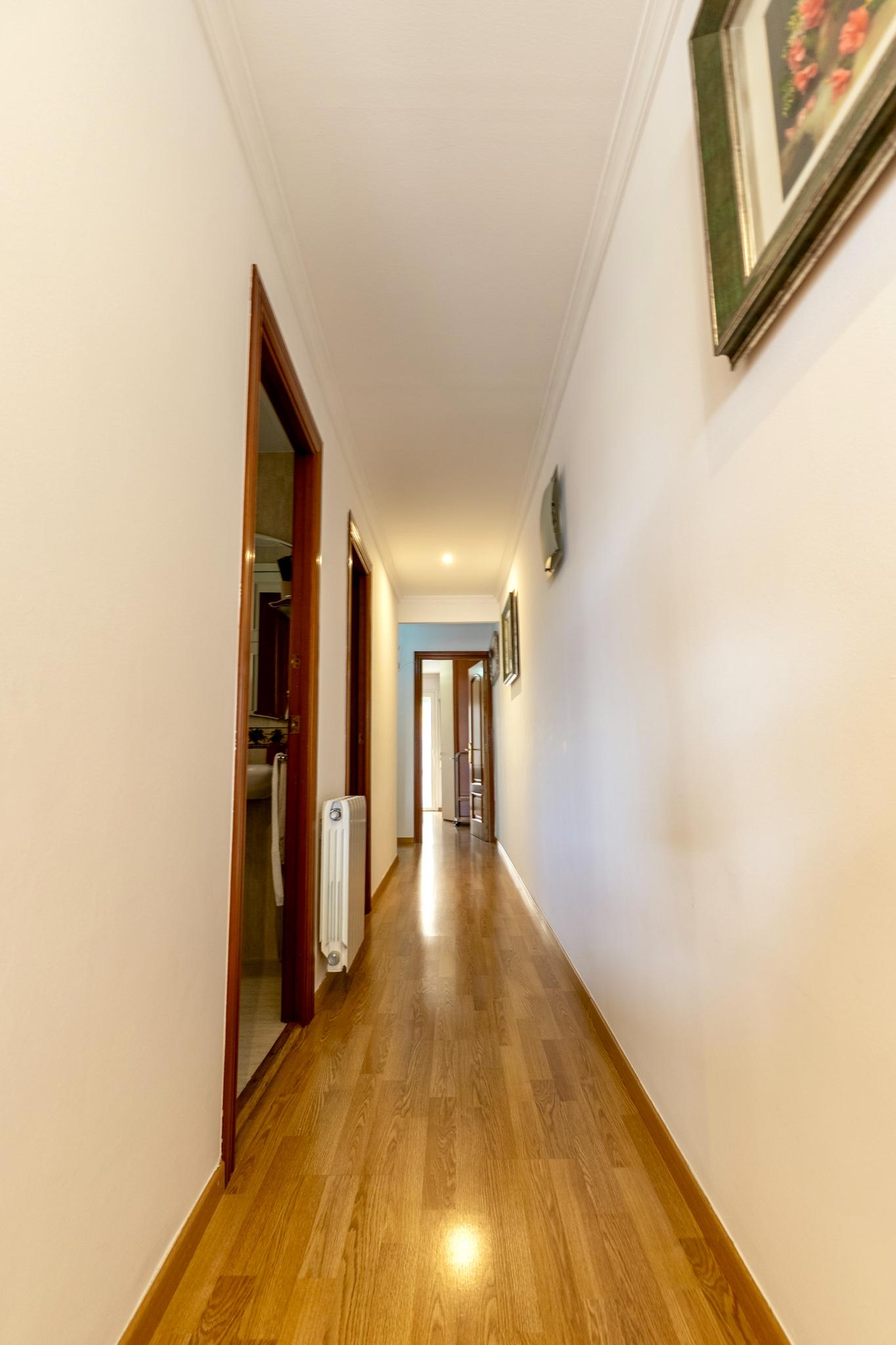 Imagen 4 Apartamento en venta en Hospitalet De Llobregat L´ / A 10 minutos caminando hasta el C.C...