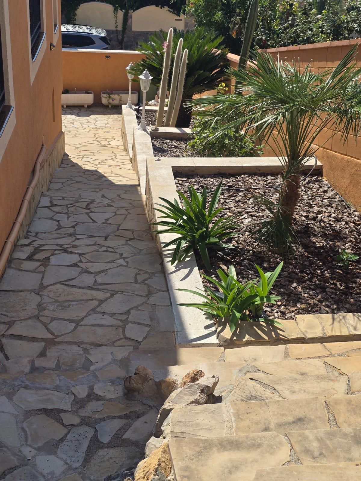 Imagen 6 Casa Aislada en venta en Vendrell El / Urb. Nou Vendrell