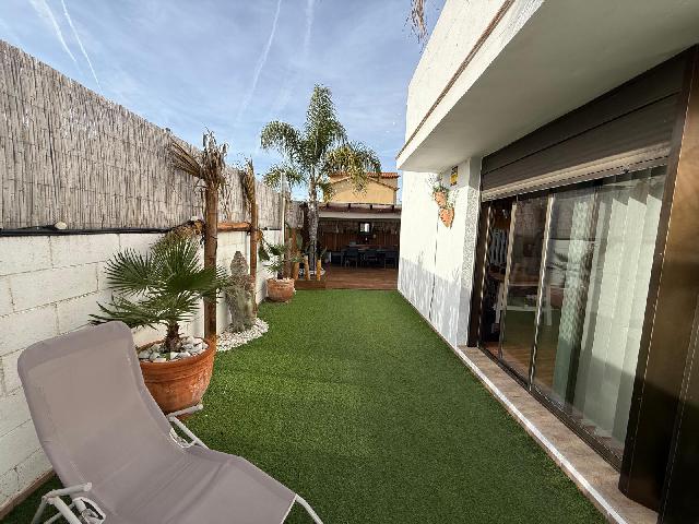 Imagen 10 Inmueble 299443 - Casa Aislada en venta en Bisbal Del Penedès (La) / En la urb el esplai rodeada de naturaleza.