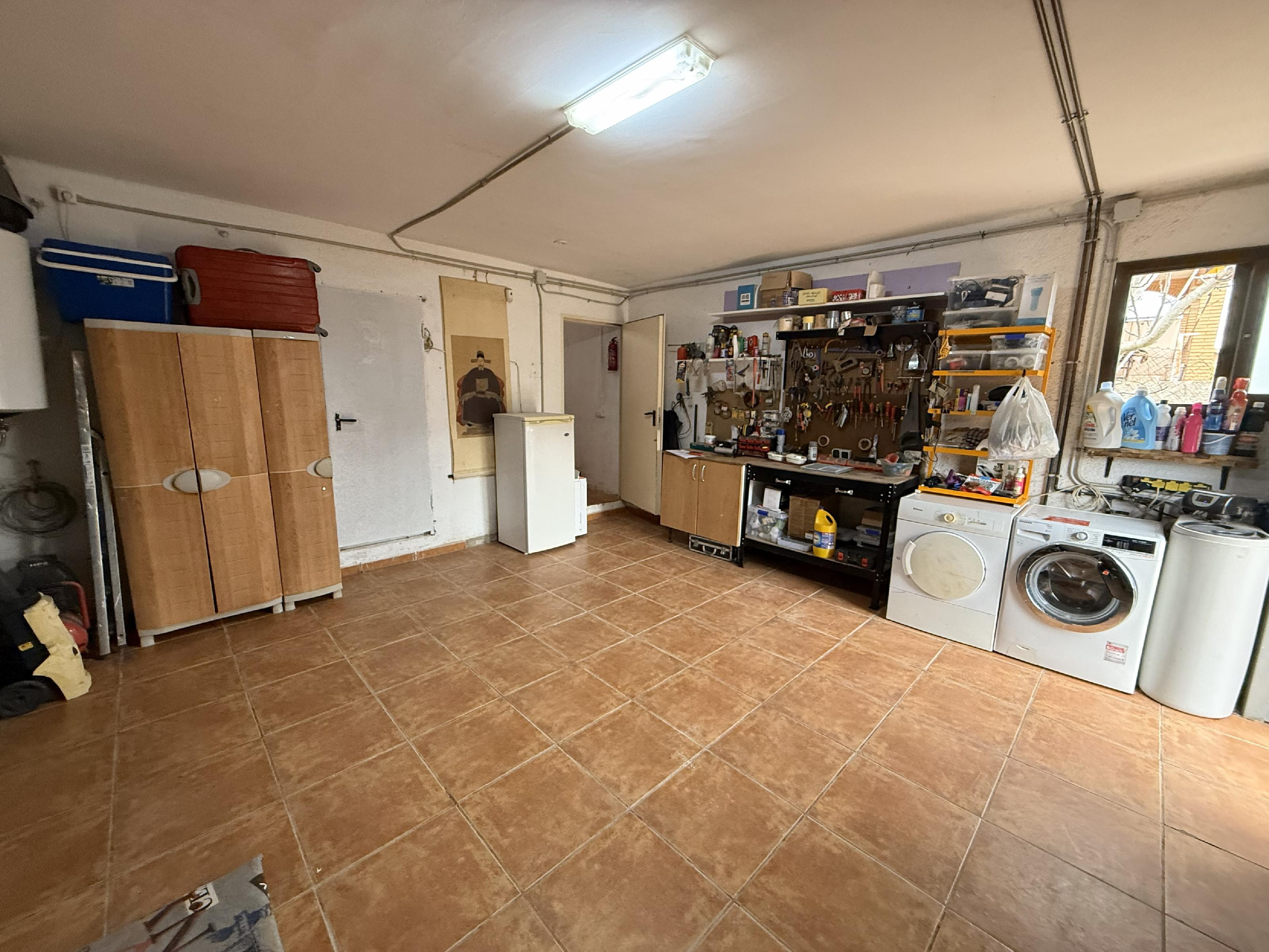 Imagen 38 Casa Aislada en venta en Bisbal Del Penedès La / En la urb el esplai rodeada de naturaleza.