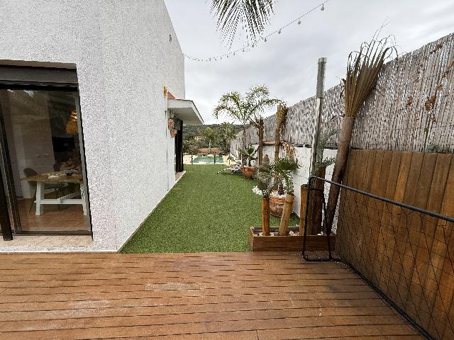 Imagen 11 Inmueble 299443 - Casa Aislada en venta en Bisbal Del Penedès (La) / En la urb el esplai rodeada de naturaleza.