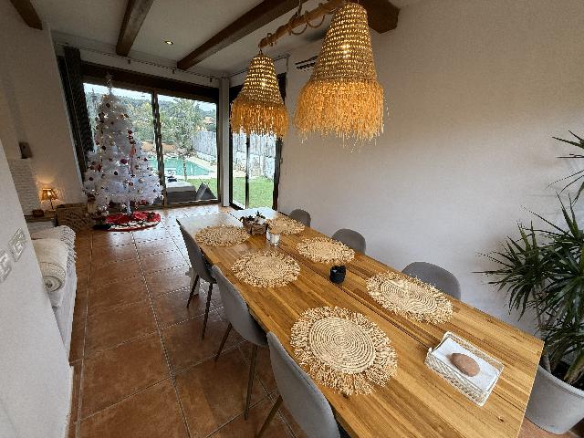 Imagen 24 Inmueble 299443 - Casa Aislada en venta en Bisbal Del Penedès (La) / En la urb el esplai rodeada de naturaleza.