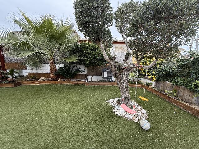 Imagen 6 Inmueble 299443 - Casa Aislada en venta en Bisbal Del Penedès (La) / En la urb el esplai rodeada de naturaleza.