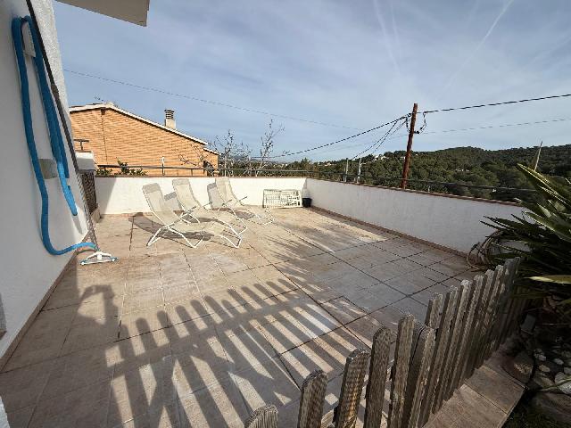 Imagen 14 Inmueble 299443 - Casa Aislada en venta en Bisbal Del Penedès (La) / En la urb el esplai rodeada de naturaleza.