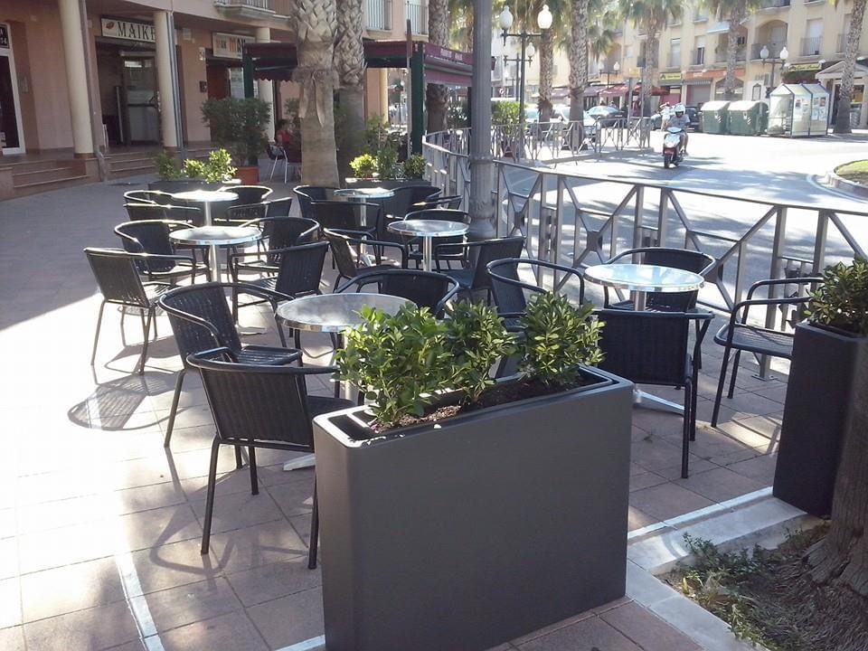 Imagen 11 Local Comercial en venta en Roda De Barà / En el mismo centro del Pueblo.