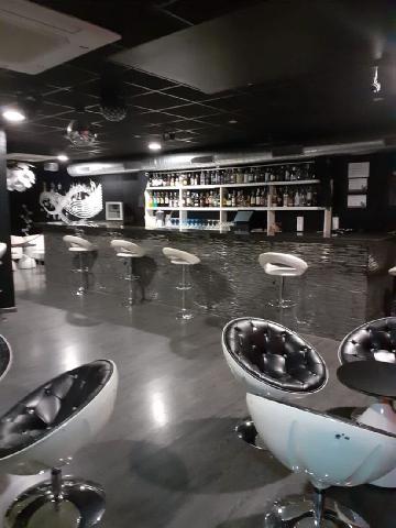 Imagen 10 Inmueble 299516 - Local Comercial en venta en Roda De Barà / En el mismo centro del Pueblo.