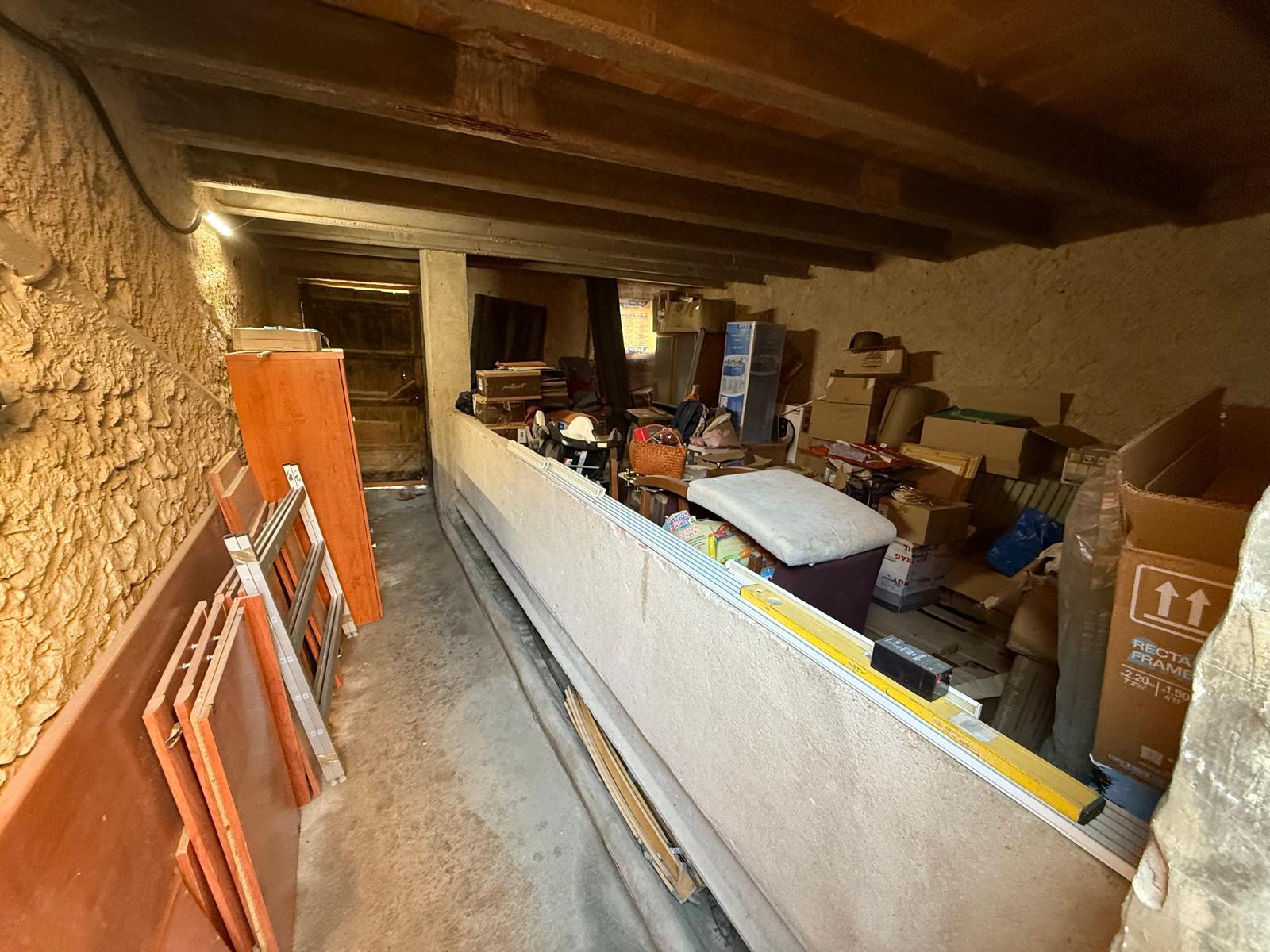 Imagen 27 Casa Adosada en venta en Banyeres Del Penedès / En el mismo centro.