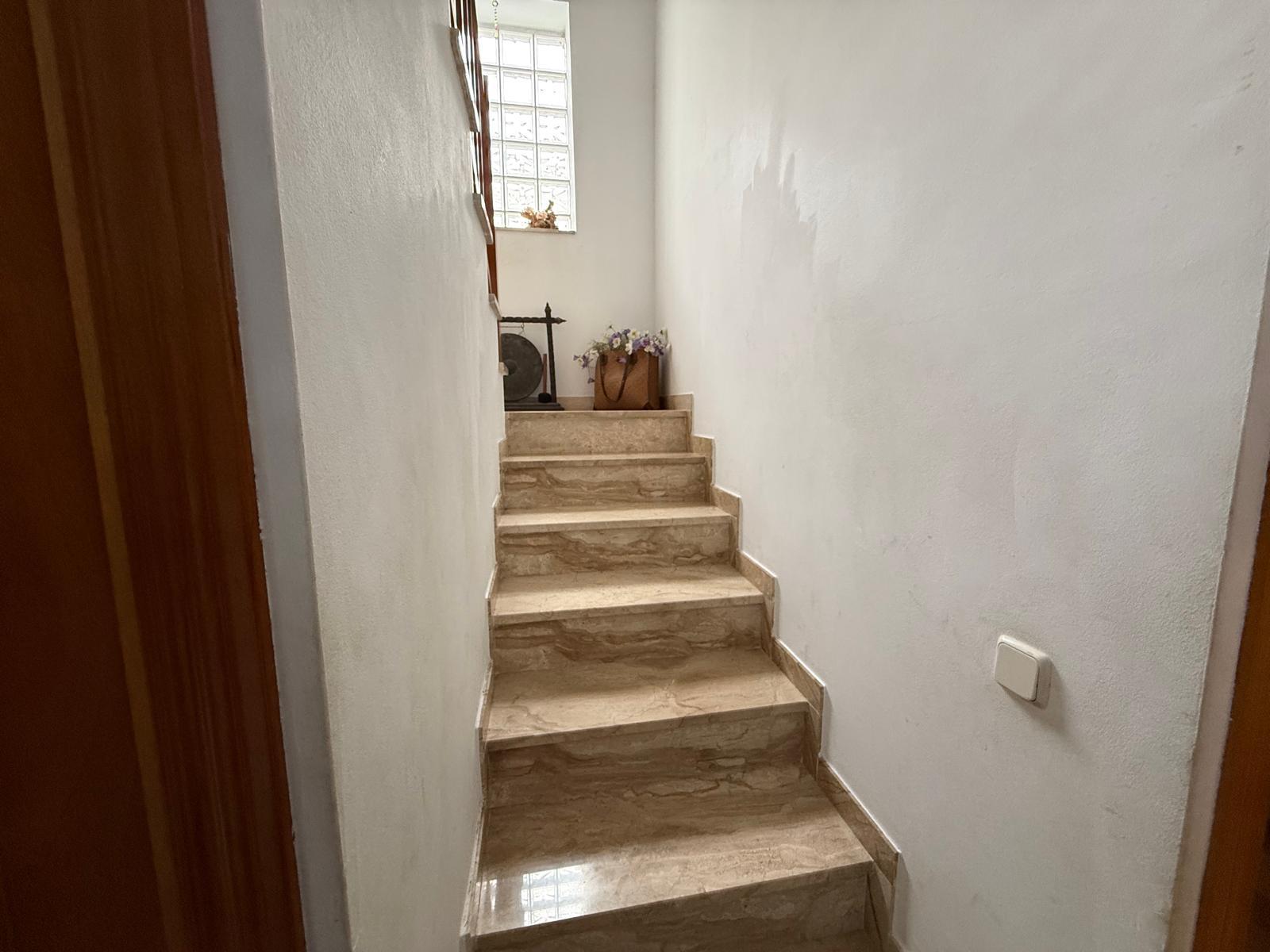 Imagen 19 Casa Pareada en venta en Pobla De Montornès La / En la Urb Castell de Montornes