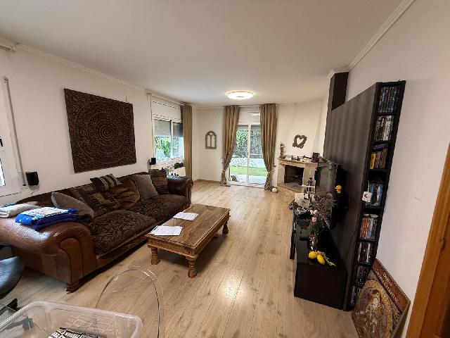 Imagen 12 Inmueble 299944 - Casa Pareada en venta en Pobla De Montornès (La) / En la Urb Castell de Montornes