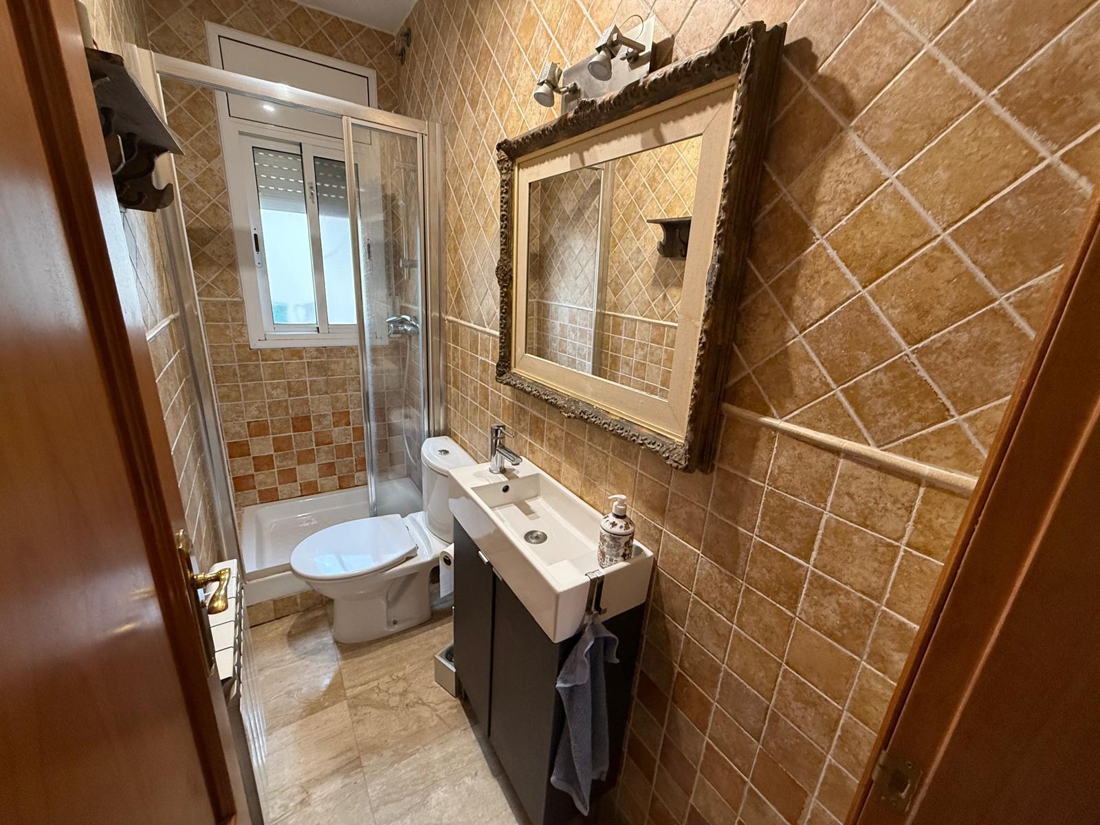 Imagen 15 Casa Pareada en venta en Pobla De Montornès La / En la Urb Castell de Montornes