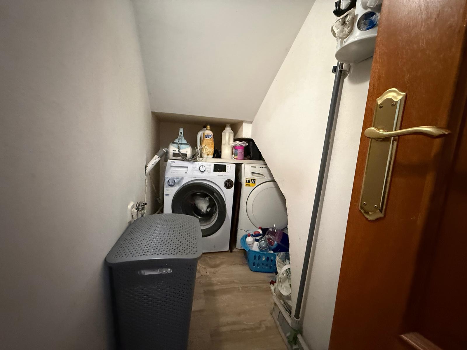 Imagen 18 Casa Pareada en venta en Pobla De Montornès La / En la Urb Castell de Montornes