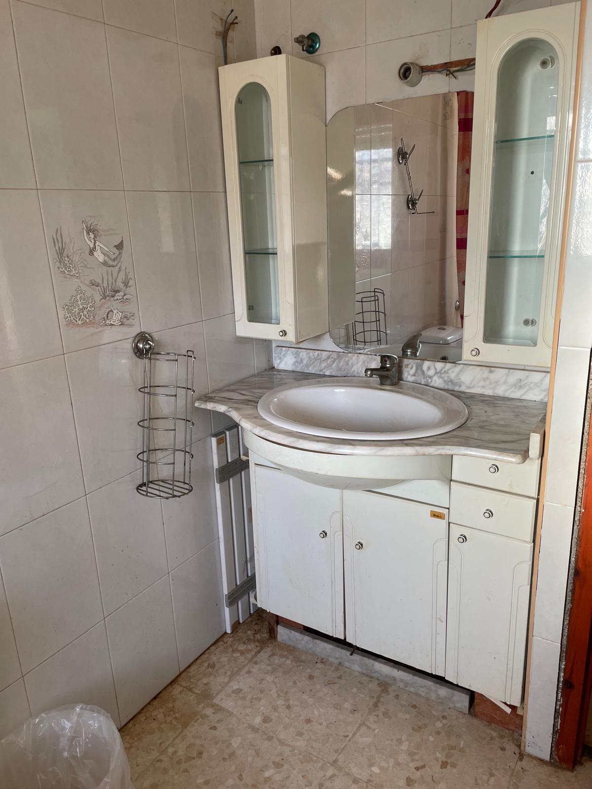 Imagen 12 Casa Aislada en venta en Bisbal Del Penedès La / En la urb el Esplai