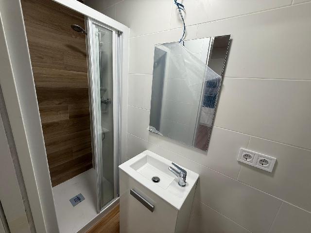 Imagen 9 Inmueble 300092 - Casa Pareada en venta en Vendrell (El) / En el corazón de comarruga a 200mts del mar.