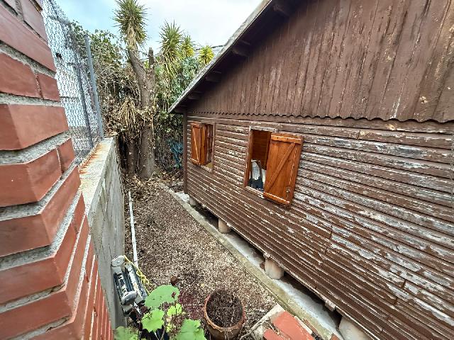 Imagen 4 Inmueble 300176 - Casa Aislada en venta en Pobla De Montornès (La) / En la urb el Poblado.