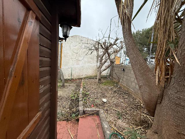 Imagen 15 Inmueble 300176 - Casa Aislada en venta en Pobla De Montornès (La) / En la urb el Poblado.