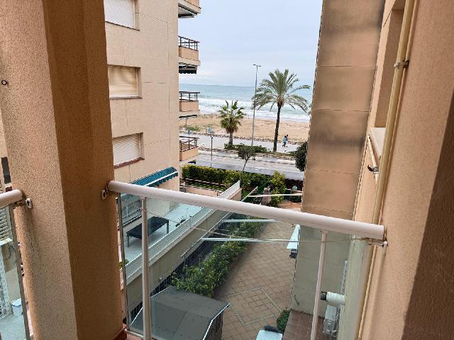 Imagen 1 Inmueble 300263 - Piso en venta en Calafell / En primera linea de mar lateral