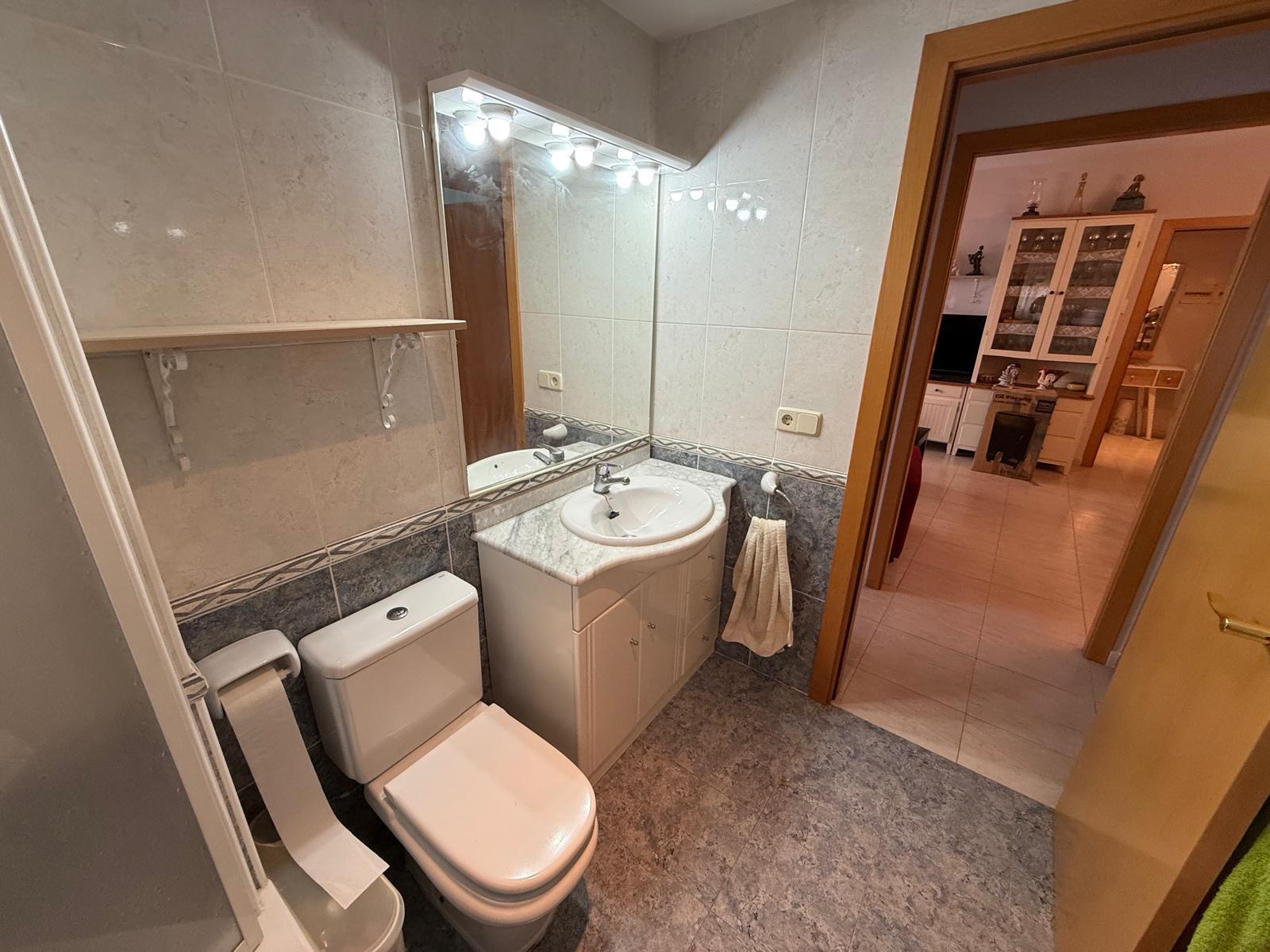 Imagen 14 Piso en venta en Calafell / En primera linea de mar lateral