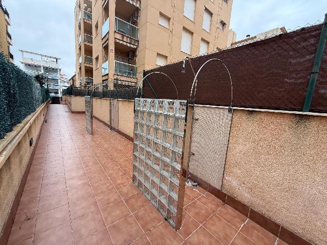 Imagen 17 Inmueble 300263 - Piso en venta en Calafell / En primera linea de mar lateral