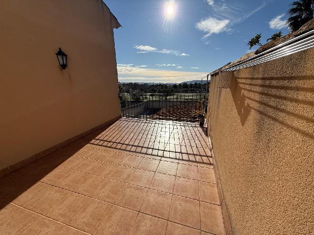 Imagen 26 Inmueble 300410 - Casa Pareada en venta en Bisbal Del Penedès (La) / En el mismo centro del pueblo.