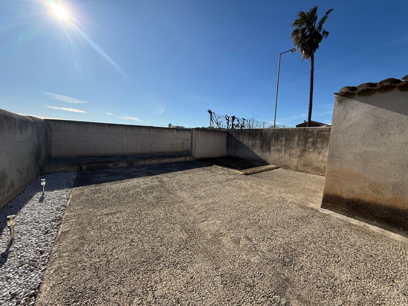 Imagen 17 Casa Pareada en venta en Bisbal Del Penedès La / En el mismo centro del pueblo.