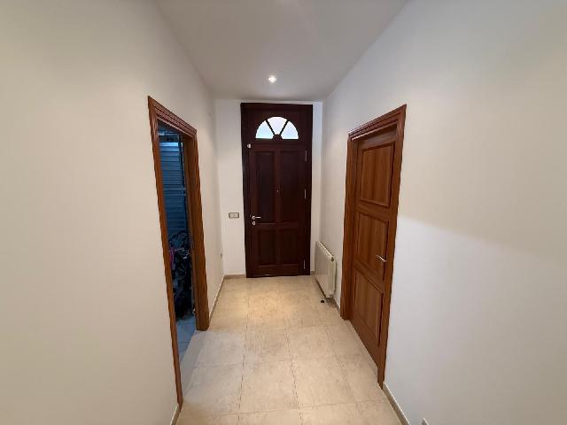 Imagen 5 Inmueble 300410 - Casa Pareada en venta en Bisbal Del Penedès (La) / En el mismo centro del pueblo.