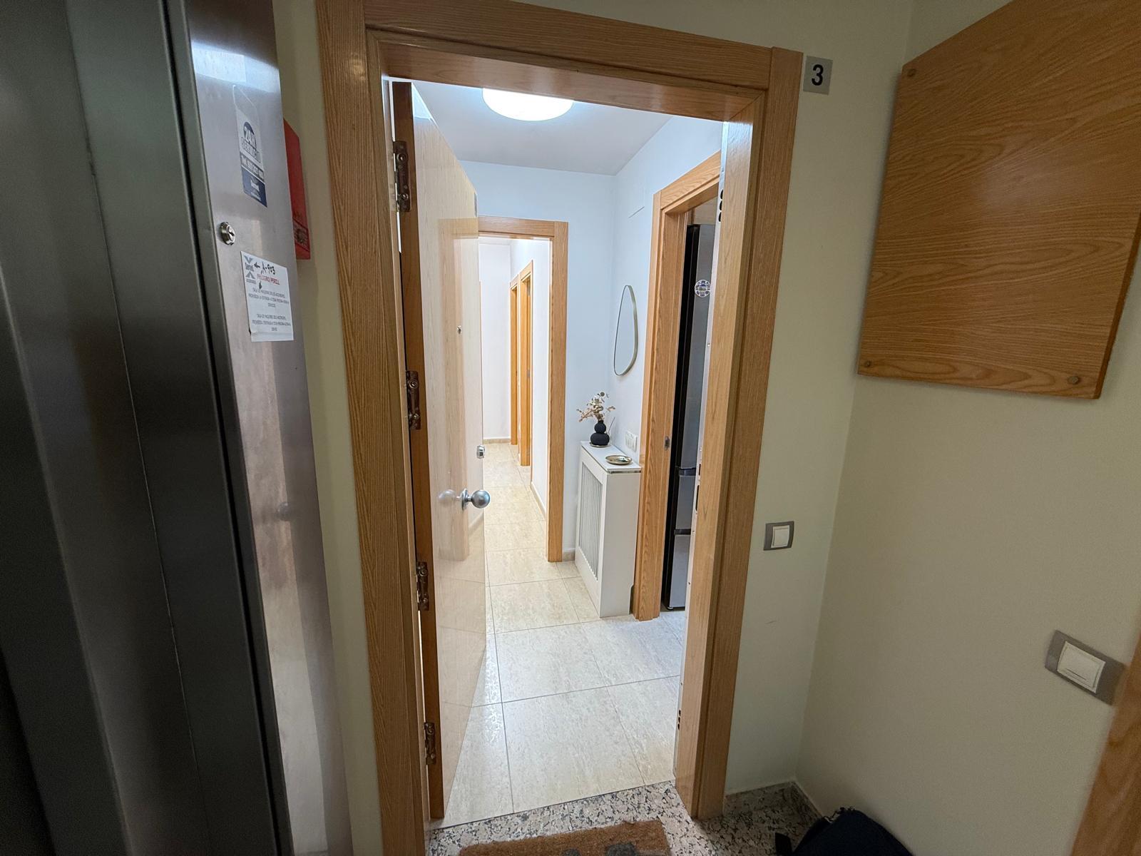 Imagen 2 Apartamento en venta en Creixell / A 150 metros del Mar. En Creixell