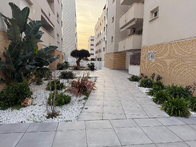 Imagen 1 Inmueble 300784 - Apto. Playa en venta en Calafell / A 100 metros del Mar
