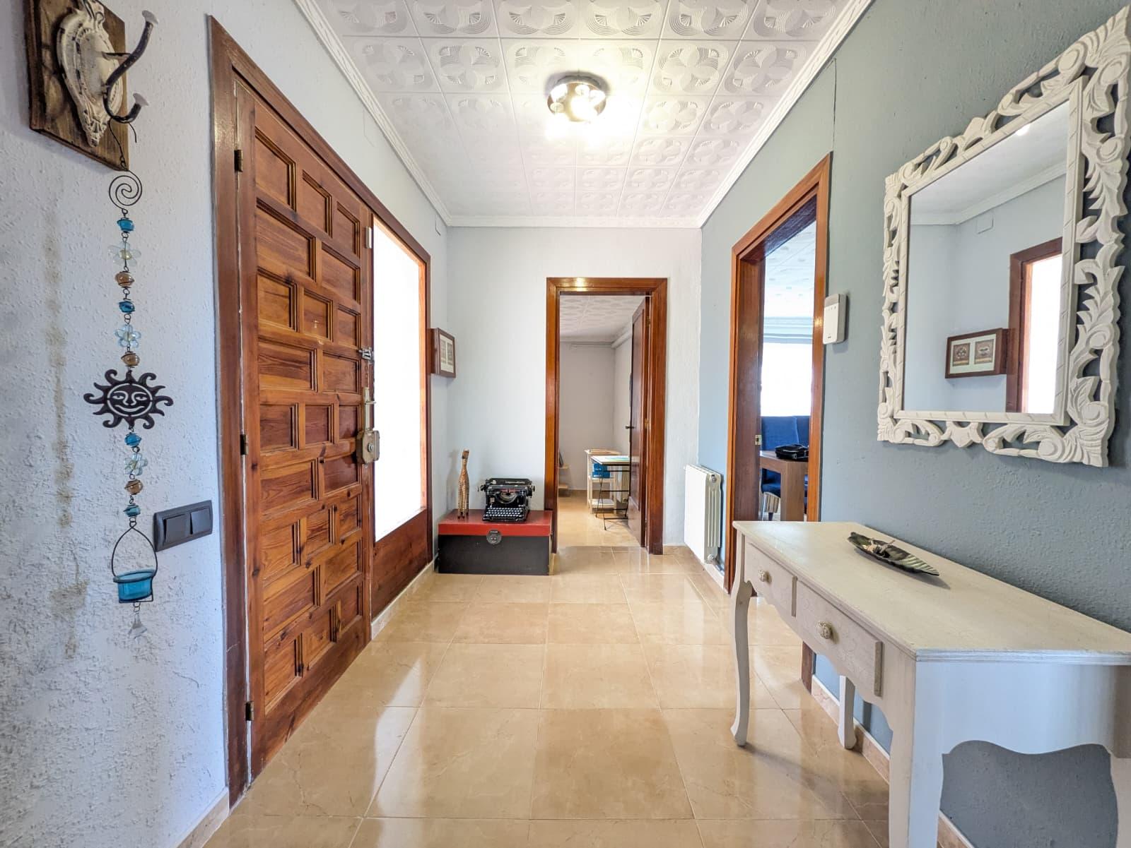 Imagen 4 Casa Aislada en venta en Bisbal Del Penedès La / En la urbanización Can Gordei