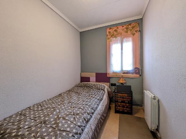 Imagen 16 Inmueble 301399 - Casa Aislada en venta en Bisbal Del Penedès (La) / En la urbanización Can Gordei