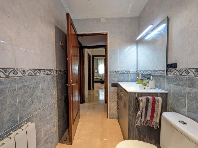 Imagen 21 Inmueble 301399 - Casa Aislada en venta en Bisbal Del Penedès (La) / En la urbanización Can Gordei