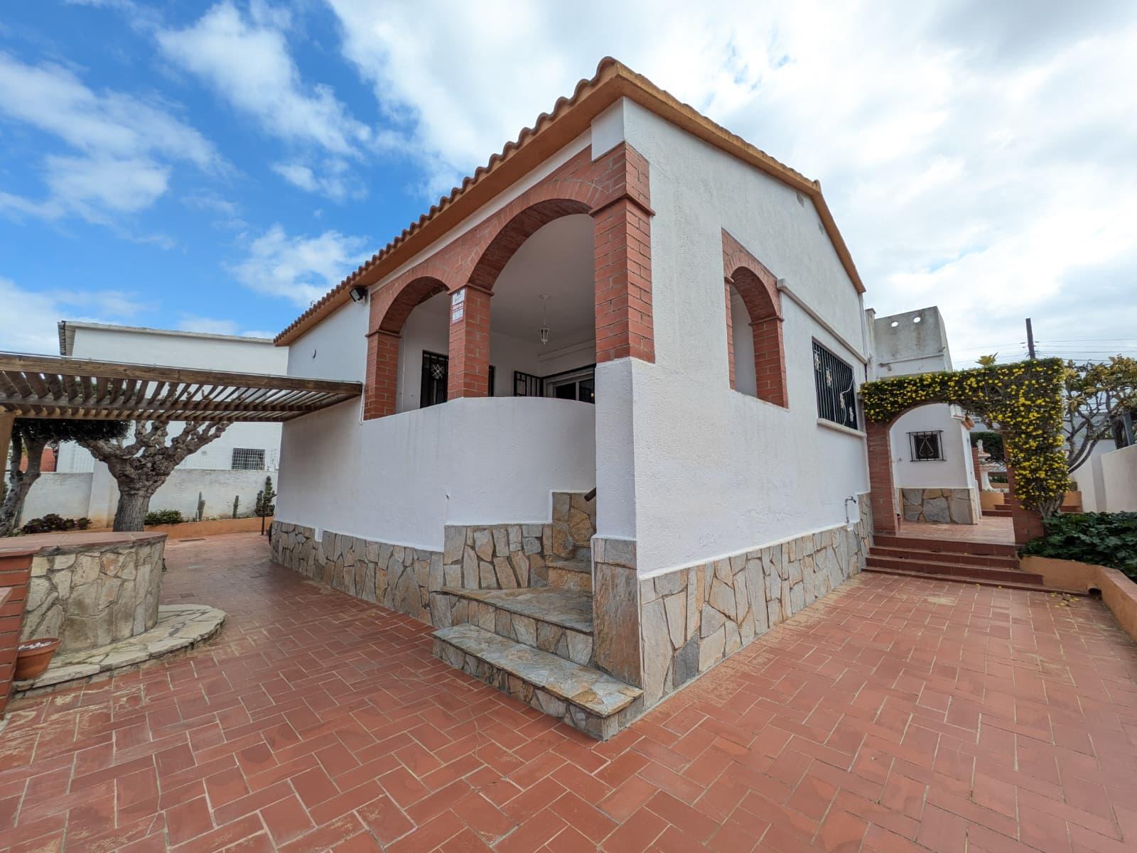 Imagen 33 Casa Aislada en venta en Bisbal Del Penedès La / En la urbanización Can Gordei