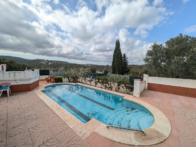 Imagen 28 Inmueble 301399 - Casa Aislada en venta en Bisbal Del Penedès (La) / En la urbanización Can Gordei