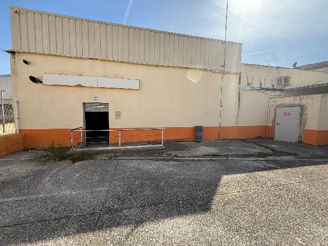 Imagen 4 Inmueble 301462 - Local Comercial en alquiler en Llorenç Del Penedès / En el mismo centro del Pueblo.