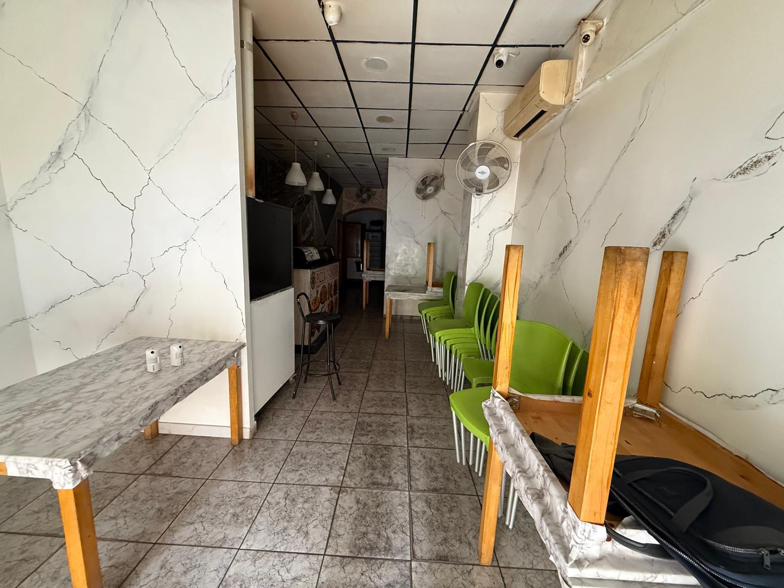 Imagen 1 Local Comercial en venta en Vendrell El / Local comercial con salida de humos