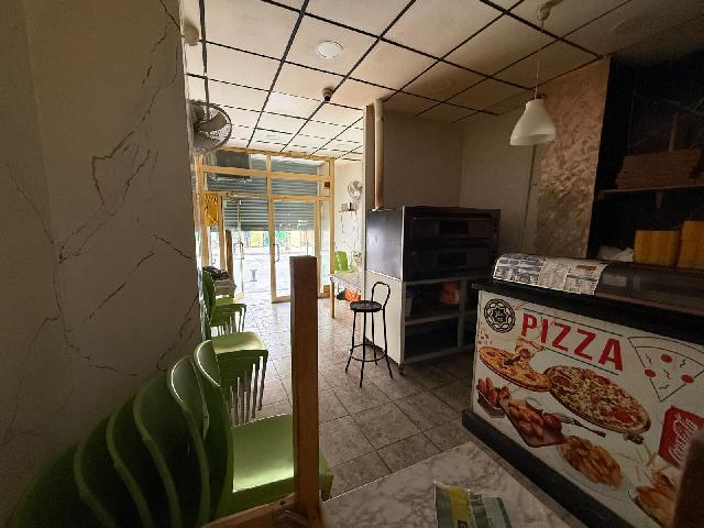 Imagen 2 Inmueble 301484 - Local Comercial en venta en Vendrell (El) / Local comercial con salida de humos