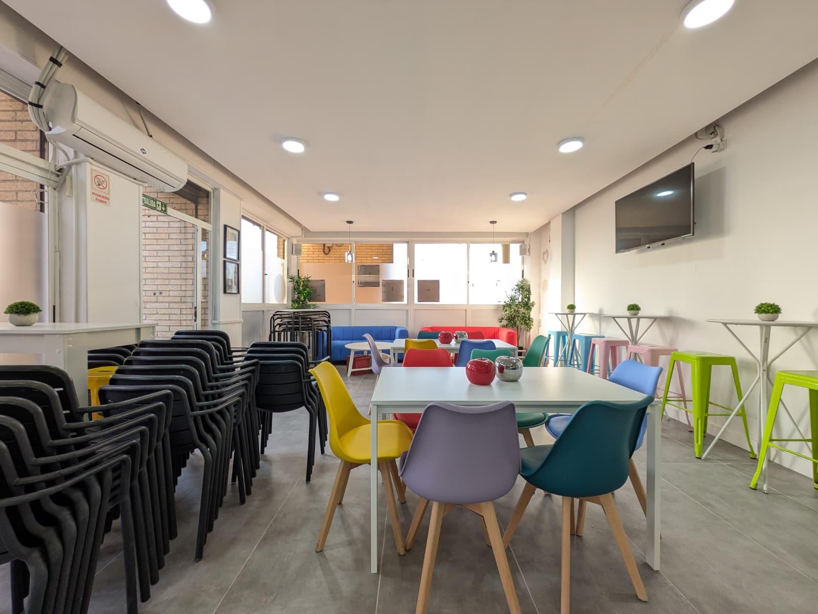 Imagen 6 Local Comercial en venta en Vendrell El / Local comercial en la avenida Sanatori