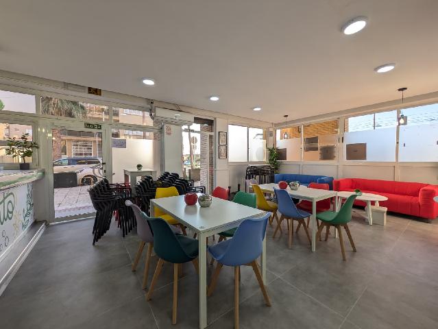 Imagen 2 Inmueble 301583 - Local Comercial en venta en Vendrell (El) / Local comercial en la avenida Sanatori