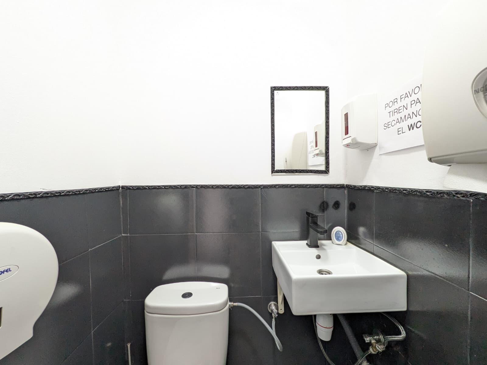 Imagen 21 Local Comercial en alquiler en Vendrell El / Local comercial en la avenida Sanatori