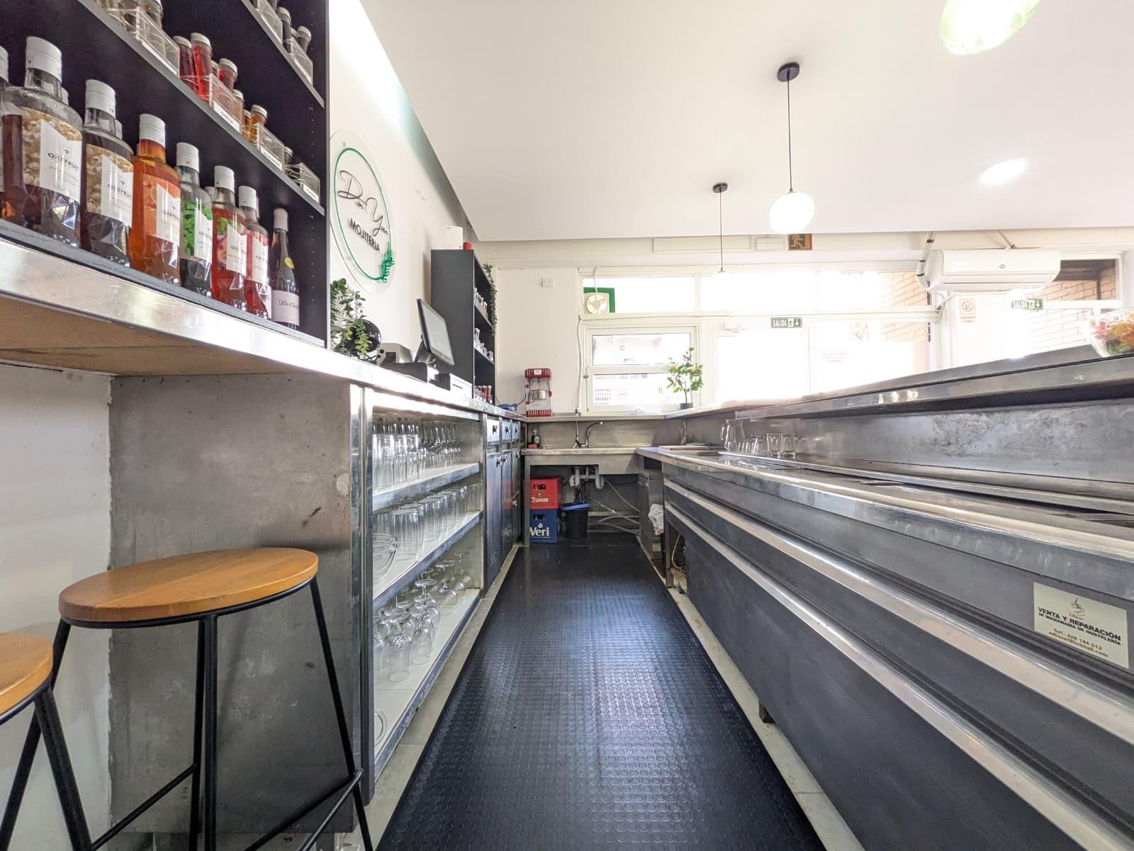 Imagen 12 Local Comercial en venta en Vendrell El / Local comercial en la avenida Sanatori