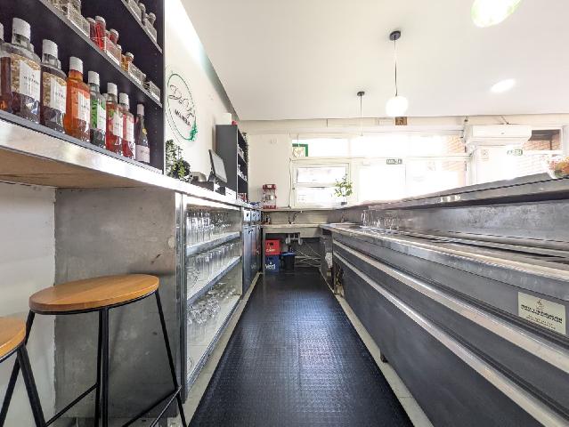 Imagen 12 Inmueble 301583 - Local Comercial en venta en Vendrell (El) / Local comercial en la avenida Sanatori