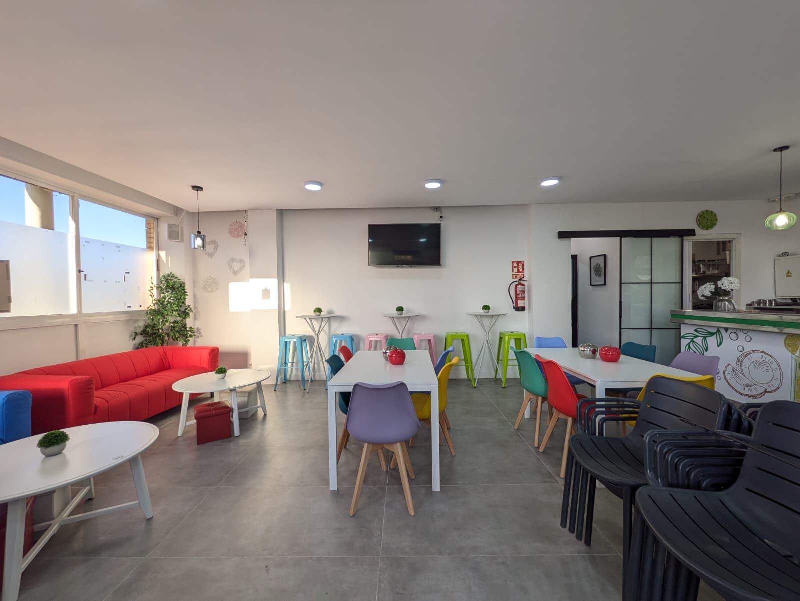 Imagen 8 Local Comercial en venta en Vendrell El / Local comercial en la avenida Sanatori