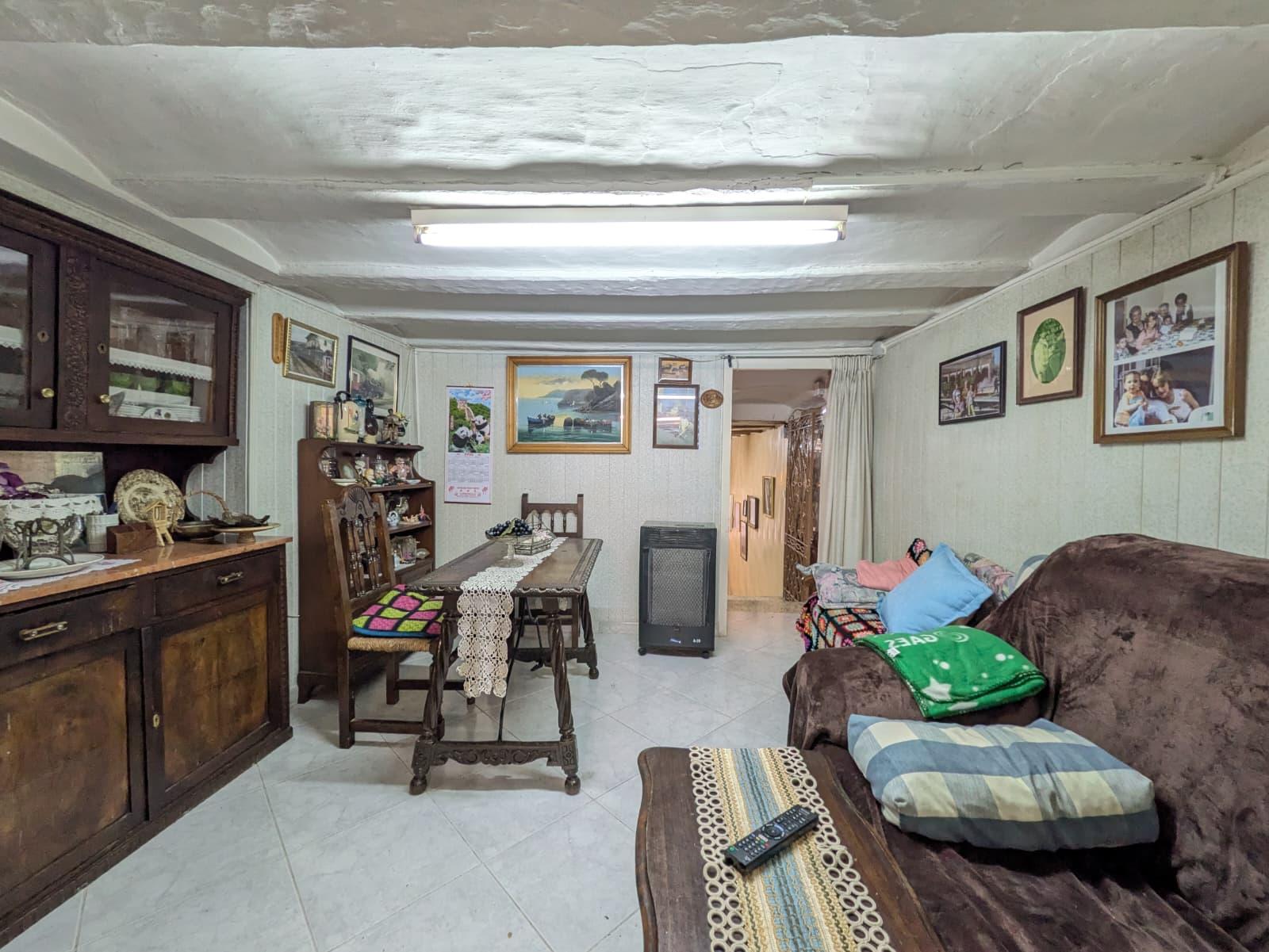 Imagen 10 Casa Adosada en venta en Arboç L´ / En el centro de l´Arboç